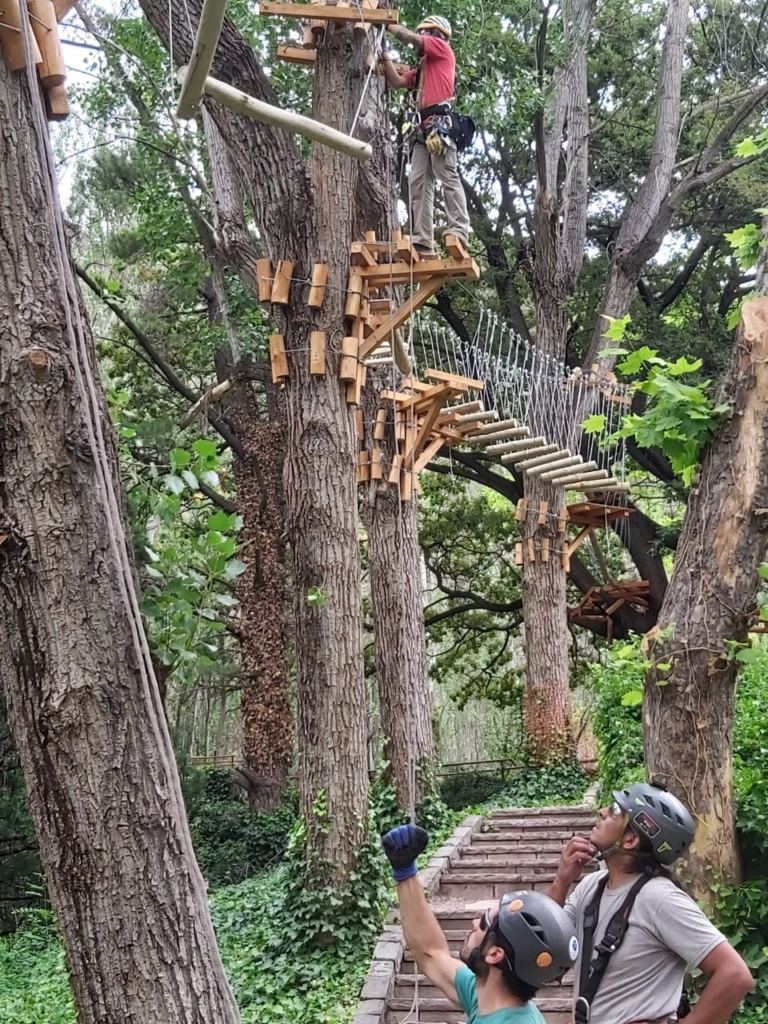 ARBORISMO Y TIROLESA EN VILLAVICENCIO PARK